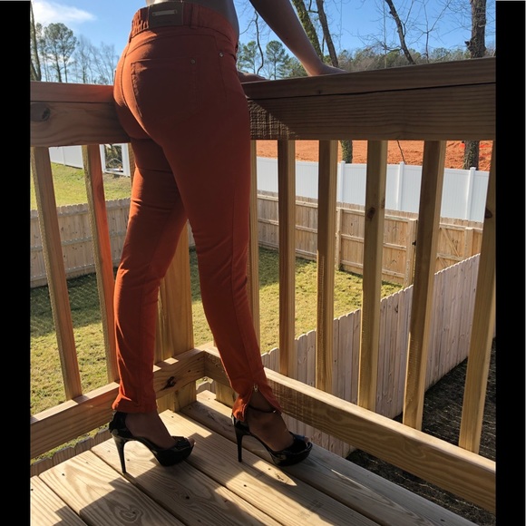 💥2/$25…ZARA PENCIL JEANS💥 - Picture 5 of 6